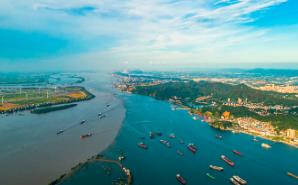 江西港口：從“交通樞紐”到“經(jīng)濟(jì)樞紐”的加速升級