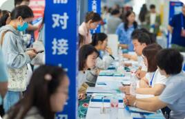 就業(yè)友好型發(fā)展方式如何構(gòu)建？