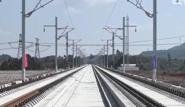 各地一批重大工程加緊推進(jìn) 為經(jīng)濟(jì)高質(zhì)量發(fā)展開(kāi)創(chuàng)新局面