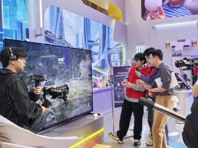 京東“閃電新品季”延續(xù)AWE熱潮 超千款A(yù)I家電家居新品盡在京東