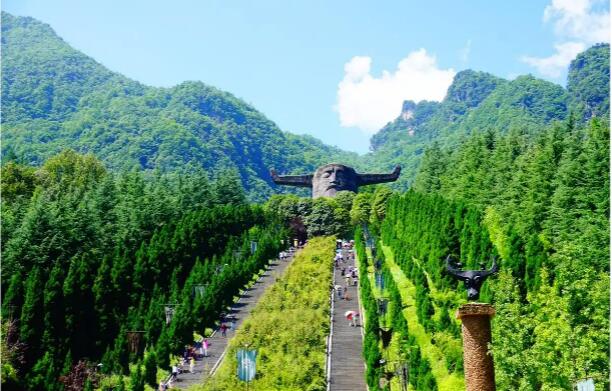 神農(nóng)架世界地質(zhì)公園再獲聯(lián)合國“綠牌”通過