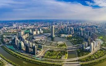 河南自貿(mào)區(qū)鄭州片區(qū)世界500強(qiáng)達(dá)117家 富士康科研中心等落戶(hù)