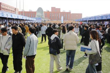 福建廈門積極構建“產業(yè)+專業(yè)+就業(yè)”校企對接平臺