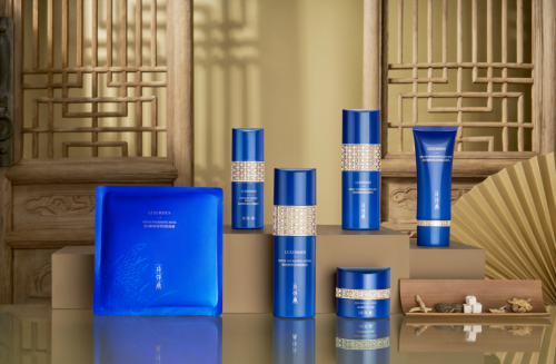 片仔癀牌御潤鮮妍保濕系列：固水護(hù)屏“雙硬核”