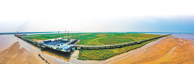 河南14個高速公路項目集中開工