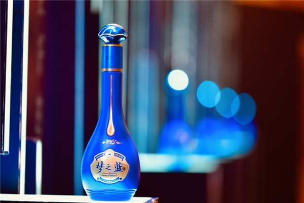 洋河夢之藍(lán)M6＋精釀酒香口感佳 追求極致釀造美好生活