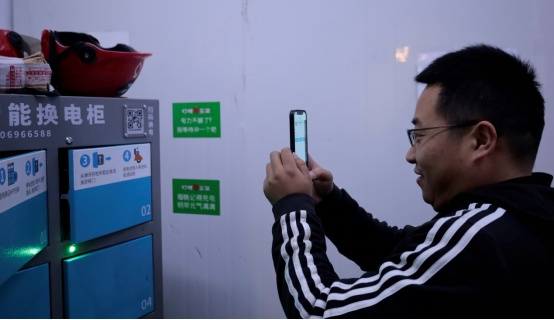 騎幻換電:奔波萬(wàn)里鄭相龍,用行動(dòng)詮釋騎士精神