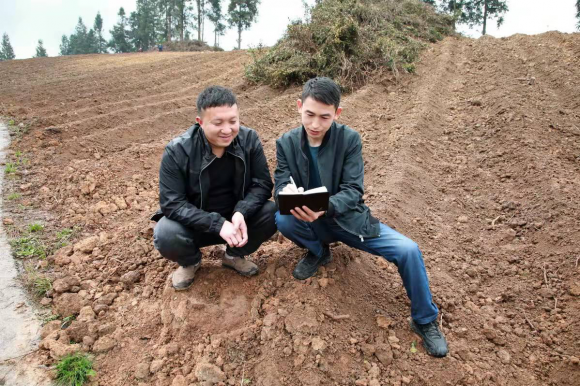  愛心達(dá)人結(jié)煙緣