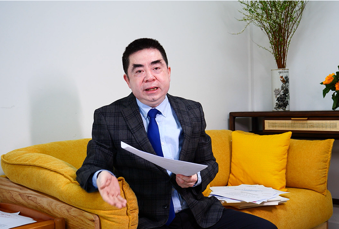  上藥信誼H5“精神”益生菌上市，邀請?jiān)S鵬飛主任開展主題公益直播