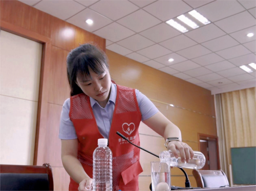 麗水松陽(yáng)縣煙草專賣局：“青”風(fēng)行千里 “香溢”滿園春