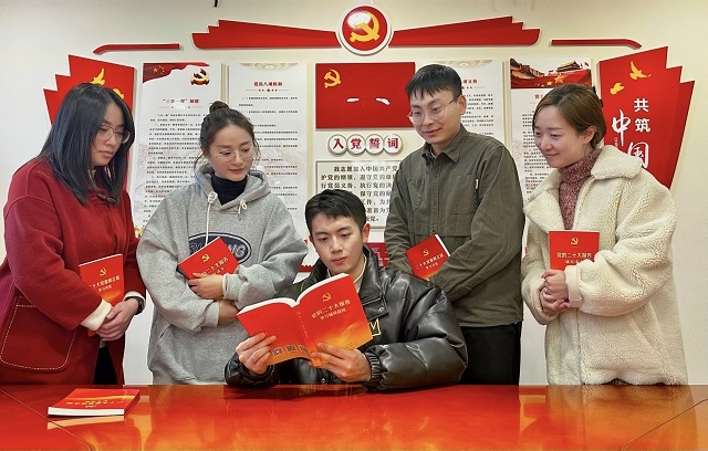 “青力量”唱響紅黨音 “聲”入基層聚民心