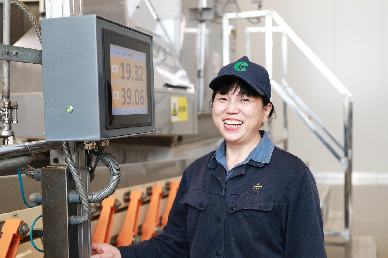 生產(chǎn)一線競展“她”風(fēng)采