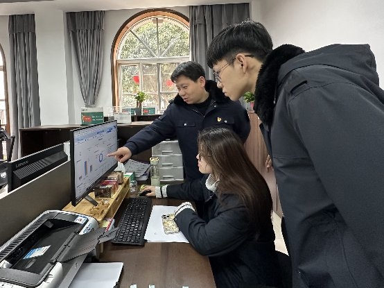 浙江諸暨：乘“數(shù)”而上 探索智慧監(jiān)管新模式