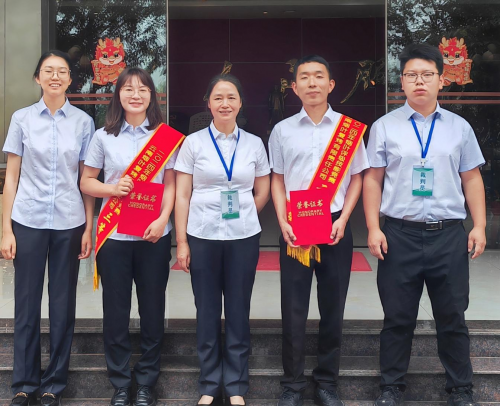 李旭：以“小”肩膀勇挑“大”重擔(dān)