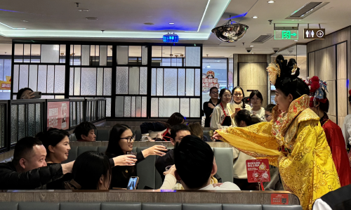 海底撈2025年春節(jié)假期7天接待顧客超1000萬人次