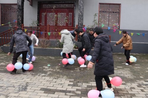 為“活力”充電，為“凝聚”加分