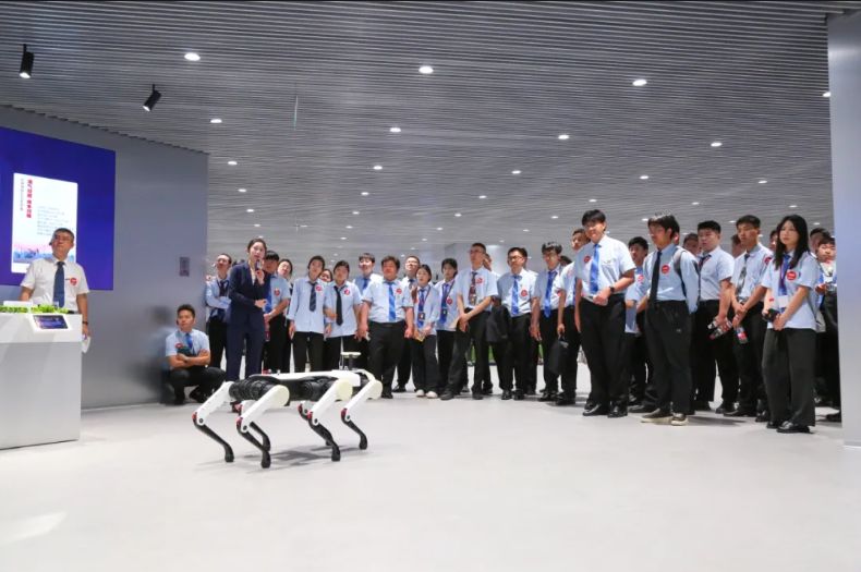 直面三千萬人才缺口：江蘇宿遷八維學校的職業(yè)教育應答