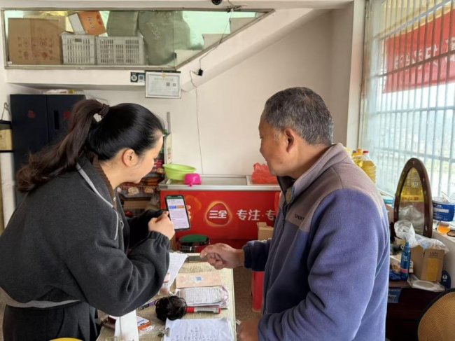 普法行動進萬家，法治意識入人心